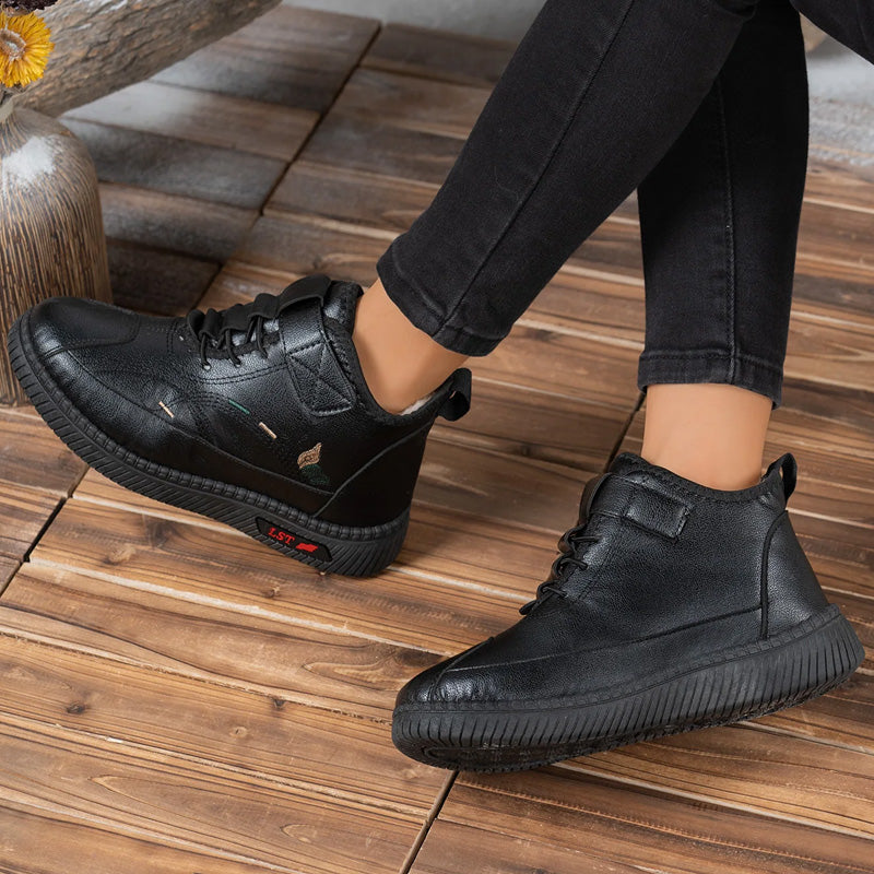 Siobhán Comfy Step Boots