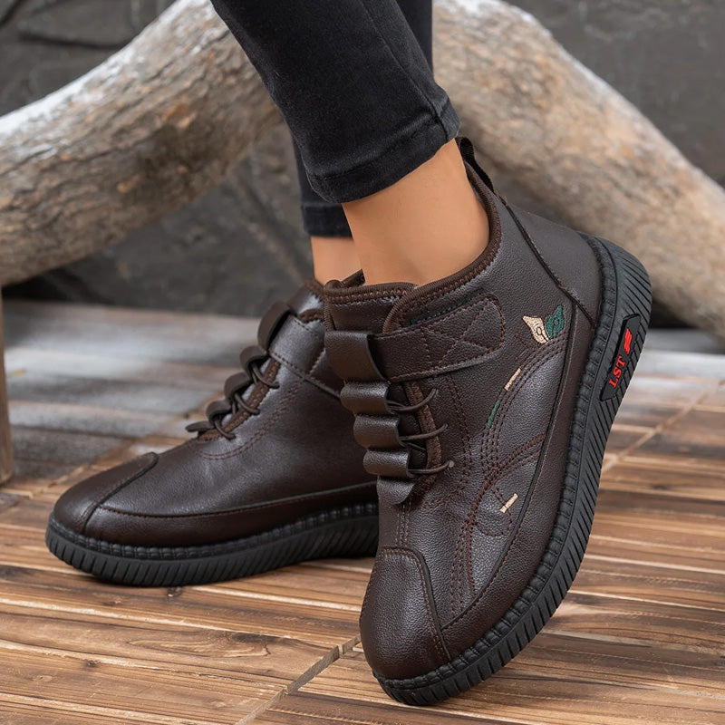 Siobhán Comfy Step Boots