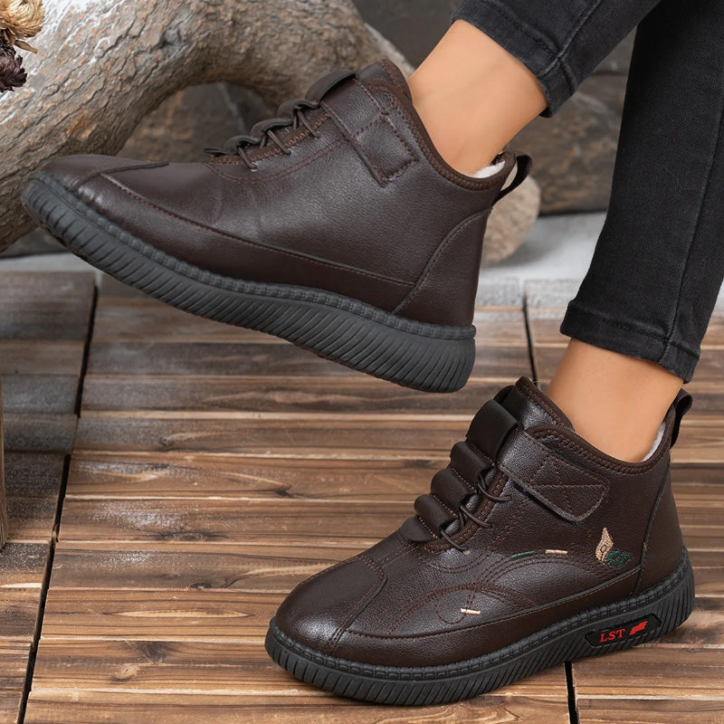 Siobhán Comfy Step Boots