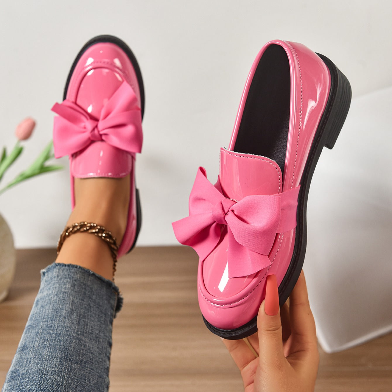 Ayora | Modern Leather Flats with Bow Detail